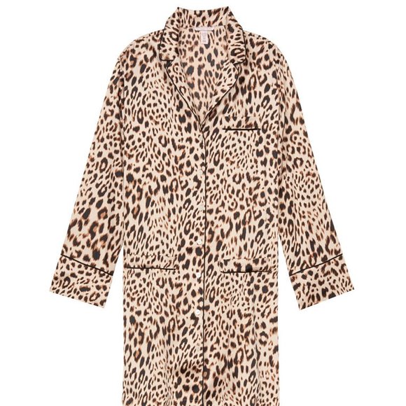 Last 1 NWT VS Medium Satin Button-Down Sleepshirt - Picture 13 of 16